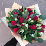 Букет из 51 розы от интернет-магазина «StarFlora»в Нижнекамске